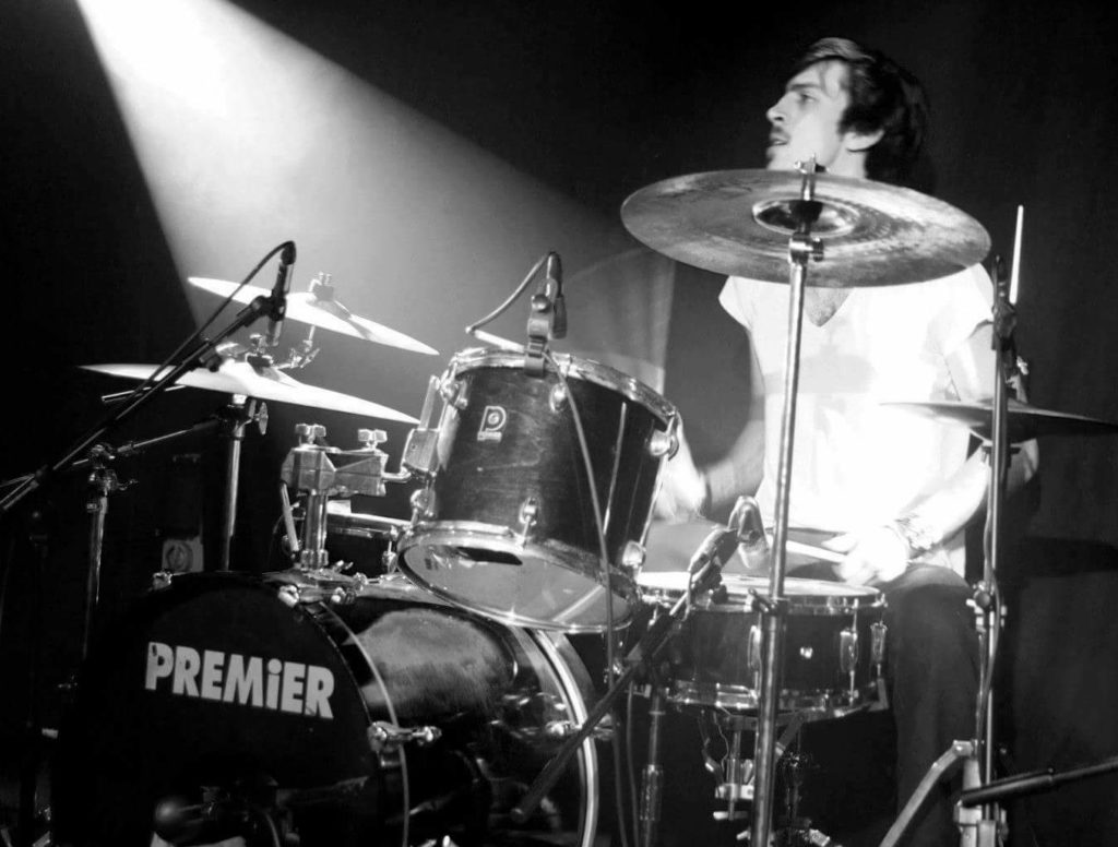 Charlie Singer/Guitarist Bash Events Group UAE Next Level